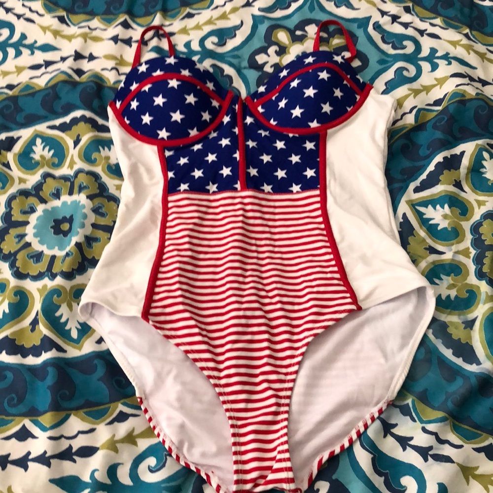 NWOT Americana one piece swimsuit.